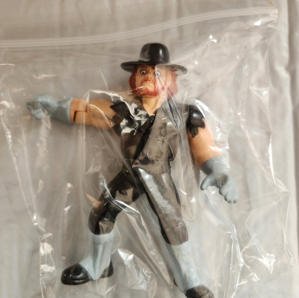 WWE WWF Undertaker Series 4 Action Figure with Hat and Gloves Loose Hasbro
